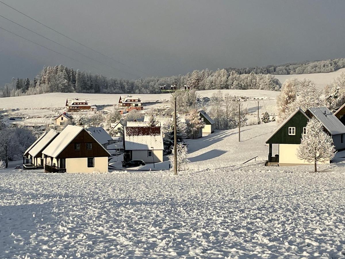Třicítka Na šťastném Kopci Chalet *